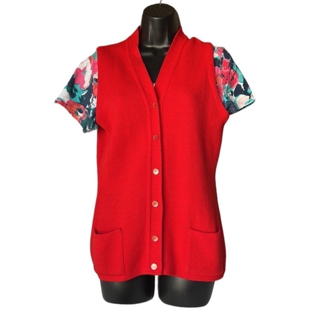 CARLYLE Vintage Red Acrylic Knit Grandma Core Vest with Pockets Size M